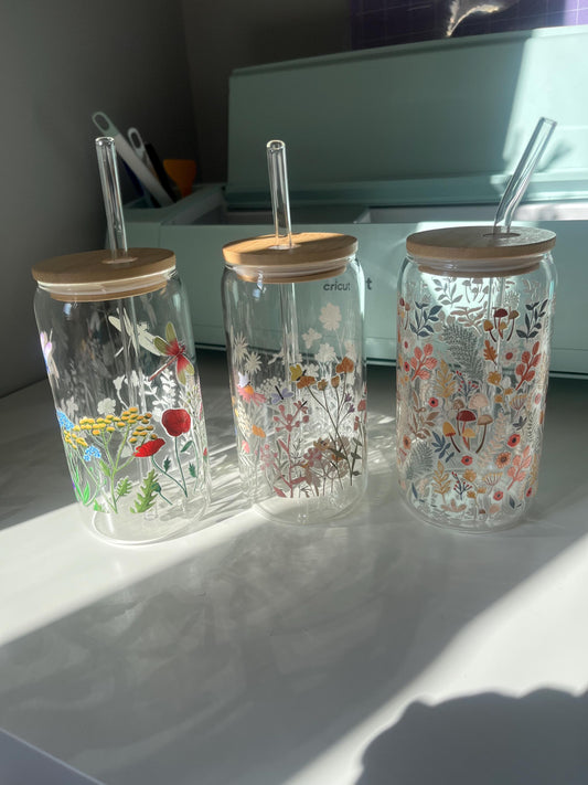 Floral 16oz Libbey Glass | UvDft | Bamboo lid & glass straw