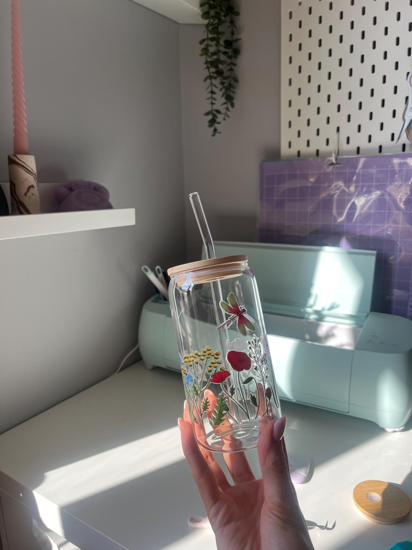 Floral 16oz Libbey Glass | UvDft | Bamboo lid & glass straw