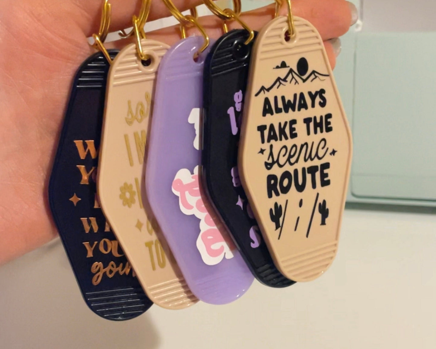 Custom Retro Motel Keyring | Personalised | keychain